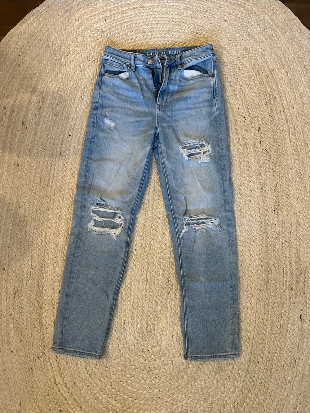 American Eagle Outfitters Light Wash Ripped Skinny Jeans